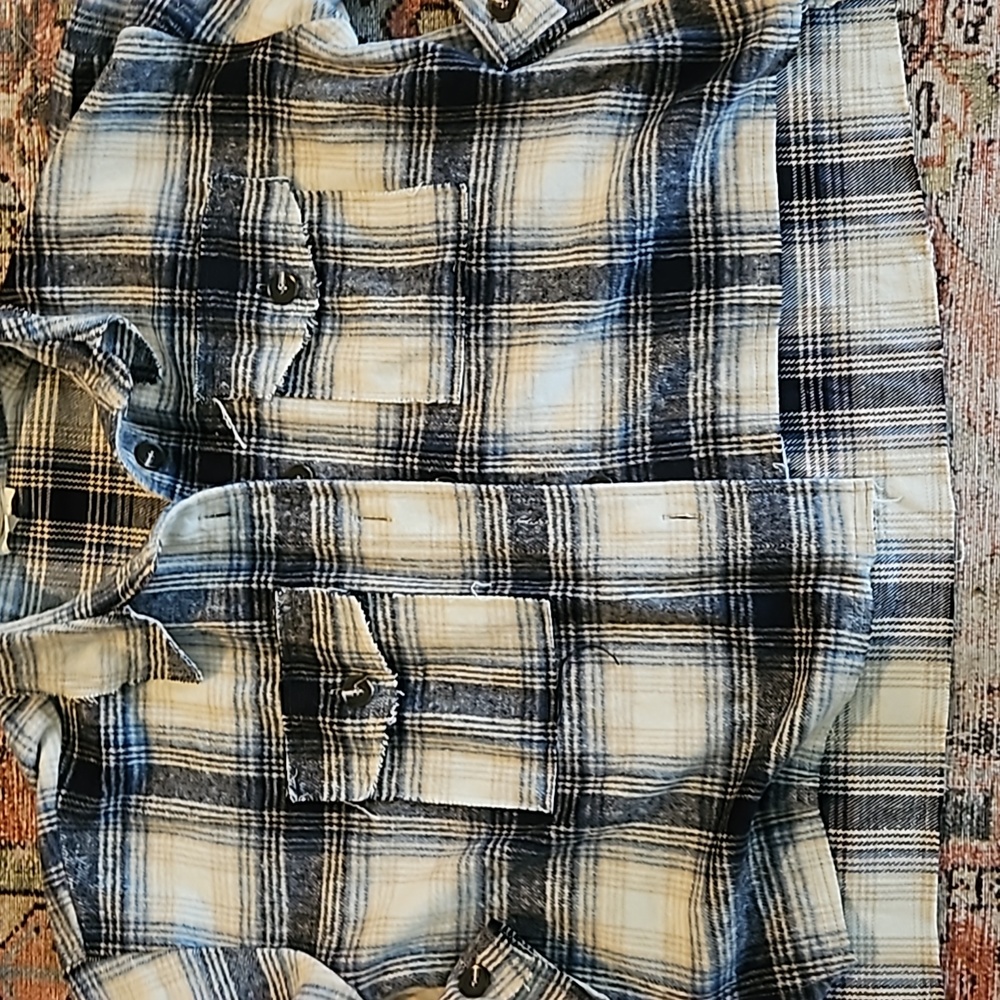 blue boutique flannel - Picture 2 of 6